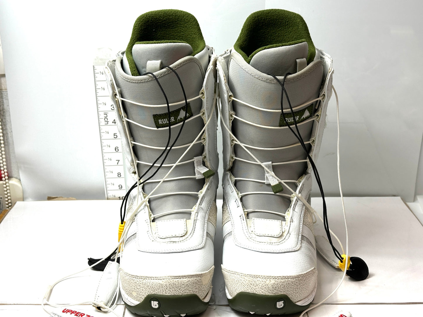 現状品 Burton バートン RULER ルーラー mprint 2メンズ スノーボード ブーツ 26cm ホワイト 12/23
