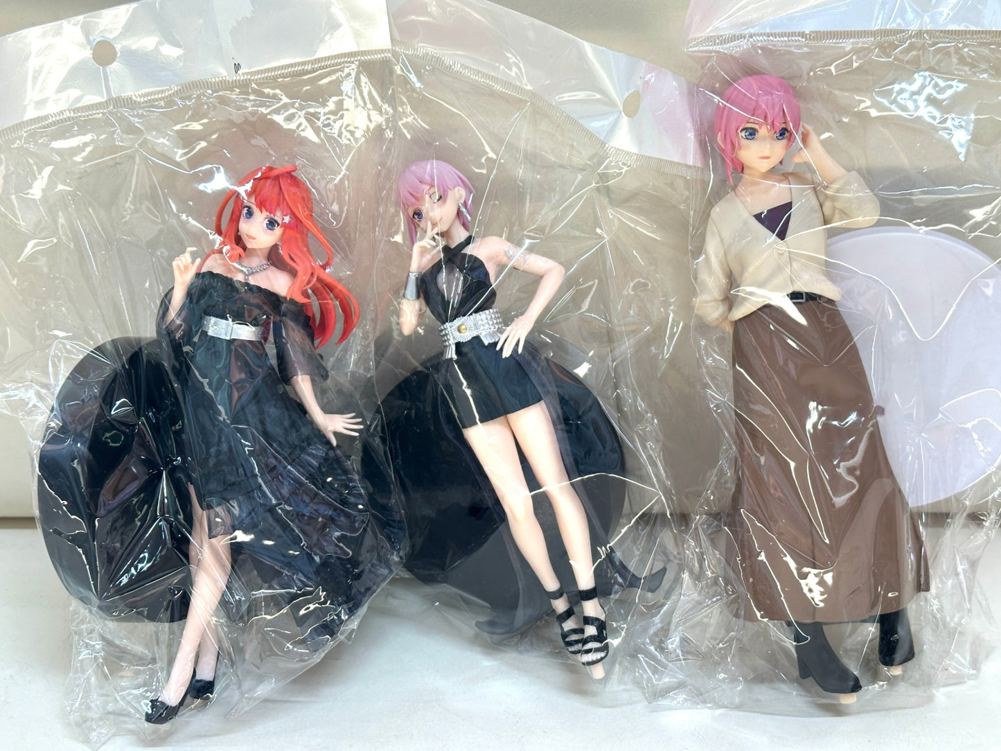 五等分の花嫁 フィギュア 35体 まとめセット 中野一花 二乃 三玖 四葉 五月 ウエディングドレス 白無垢 エプロン プチっとのりマスルームライト 4/3