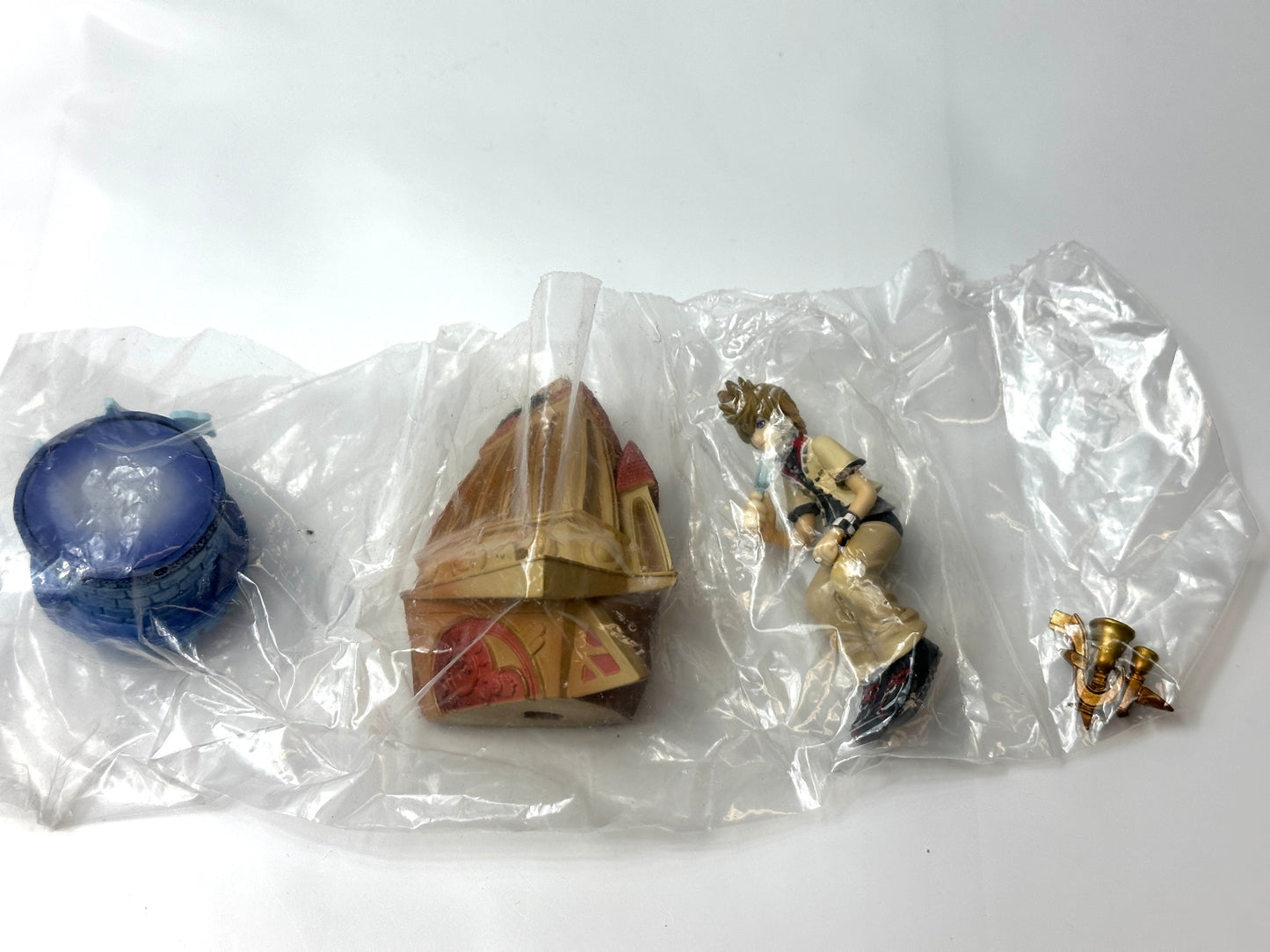 ディズニーキャラクターズ フォーメーションアーツ キングダム ハーツII Vol.1 ロクサス  Vol.2 プライド・ランド フィギュア スクウェア・エニックス 1/16