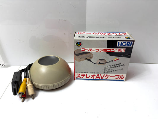 箱付き　HORI スーパーファミコン 専用 ステレオAVケーブル HSC-01 ケーブル収納付き