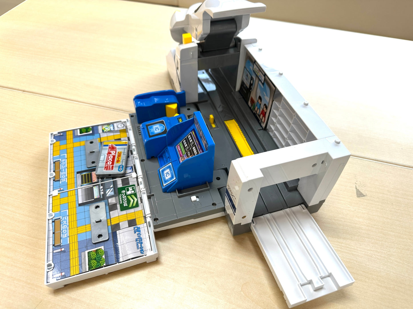 現状品 タカラトミー プラレール ピッとしてGO! 変形 ドデカシンカンセン のぞみ 10/31