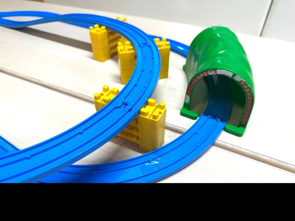 すぐ遊べる！現状品 タカラトミー プラレール トンネル＆オーバーパス 駅付き レールセット レイアウト立体 TAKARA TOMY 4/6