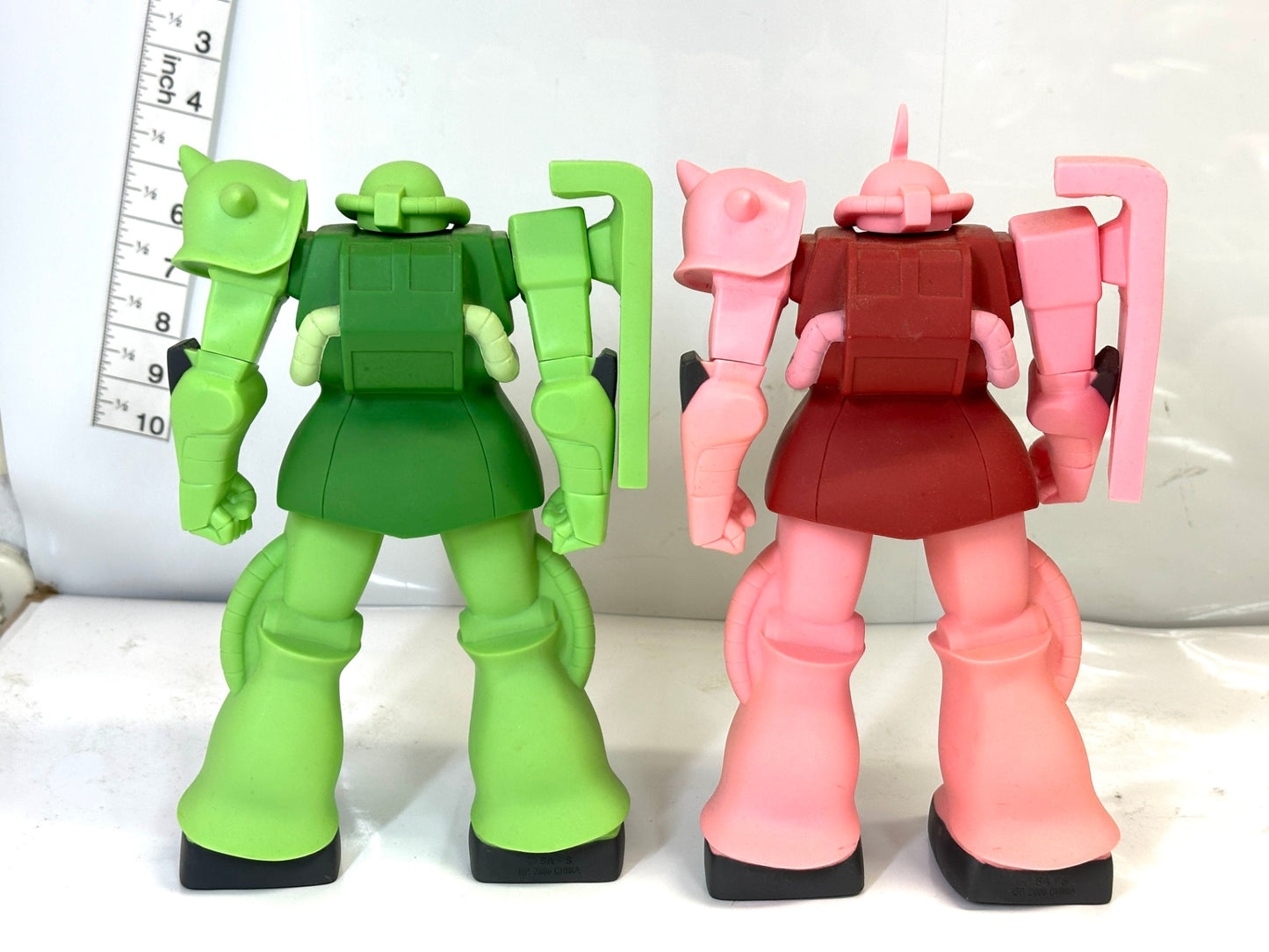 機動戦士ガンダム ソフビモビルスーツ シャア専用ザク+量産型ザク フィギュア ヤマサオリジナル 5/29