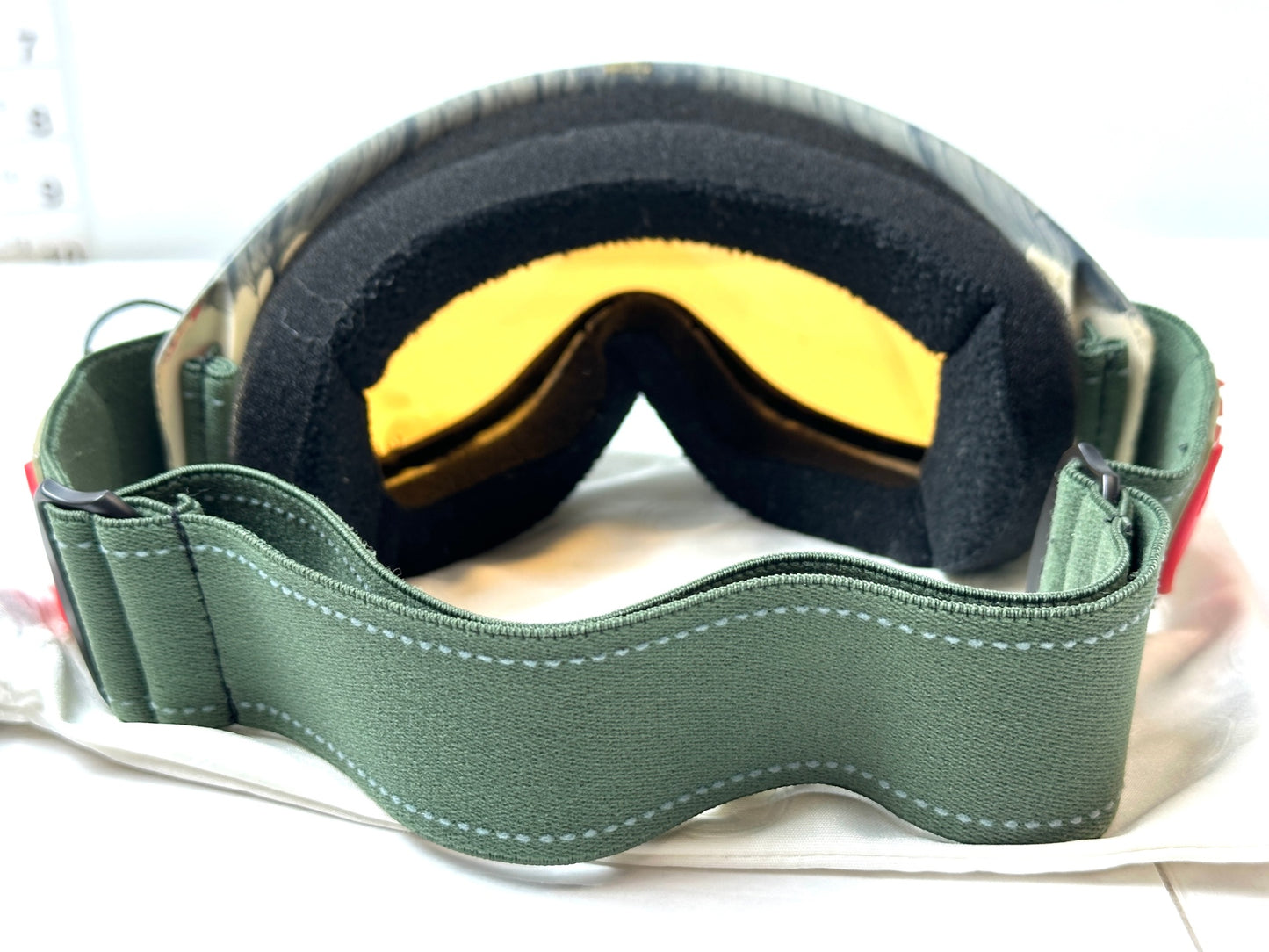 現状品 DRAGON DXシリーズ スノーゴーグル 収納袋付き 12/23