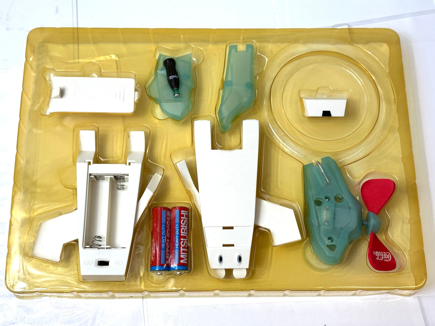 未使用品 コカコーラ 非売品 懸賞当選品 マイクーマデスクキット 卓上扇風機 ドリンクステージ付きマウスパッド 10/17