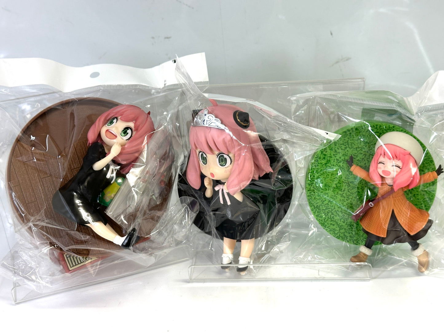現状品 SPY×FAMILY フィギュア まとめセット アーニャ多め ヨル・フォージャー ロイド・フォージャー ⼩物入れ付きフィギュア Qposket  プチエット アーニャ&ボンドアーニャ&ボンド 5/9