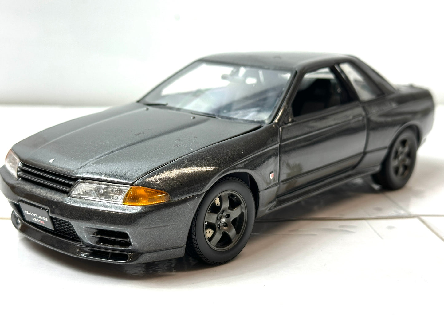 ジャンク ドアミラー リアスポイラー 破損 1/18 京商 日産スカイラインGT-R BNR32 ガングレーメタリック R32 ミニカー 12/26