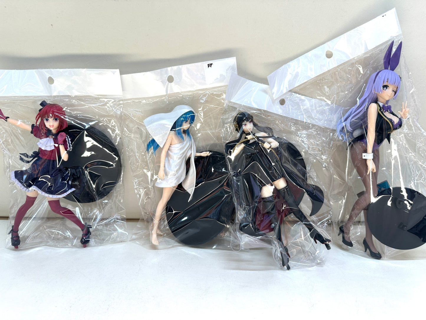 現状品 女子 女の子 美女 アニメキャラ フィギュア 50個セット アニキャラ 桜島麻衣 ナージャ ブラック・マジシャン・ガール 朝凪依 甘神夕奈 茅森月歌 他 4/3