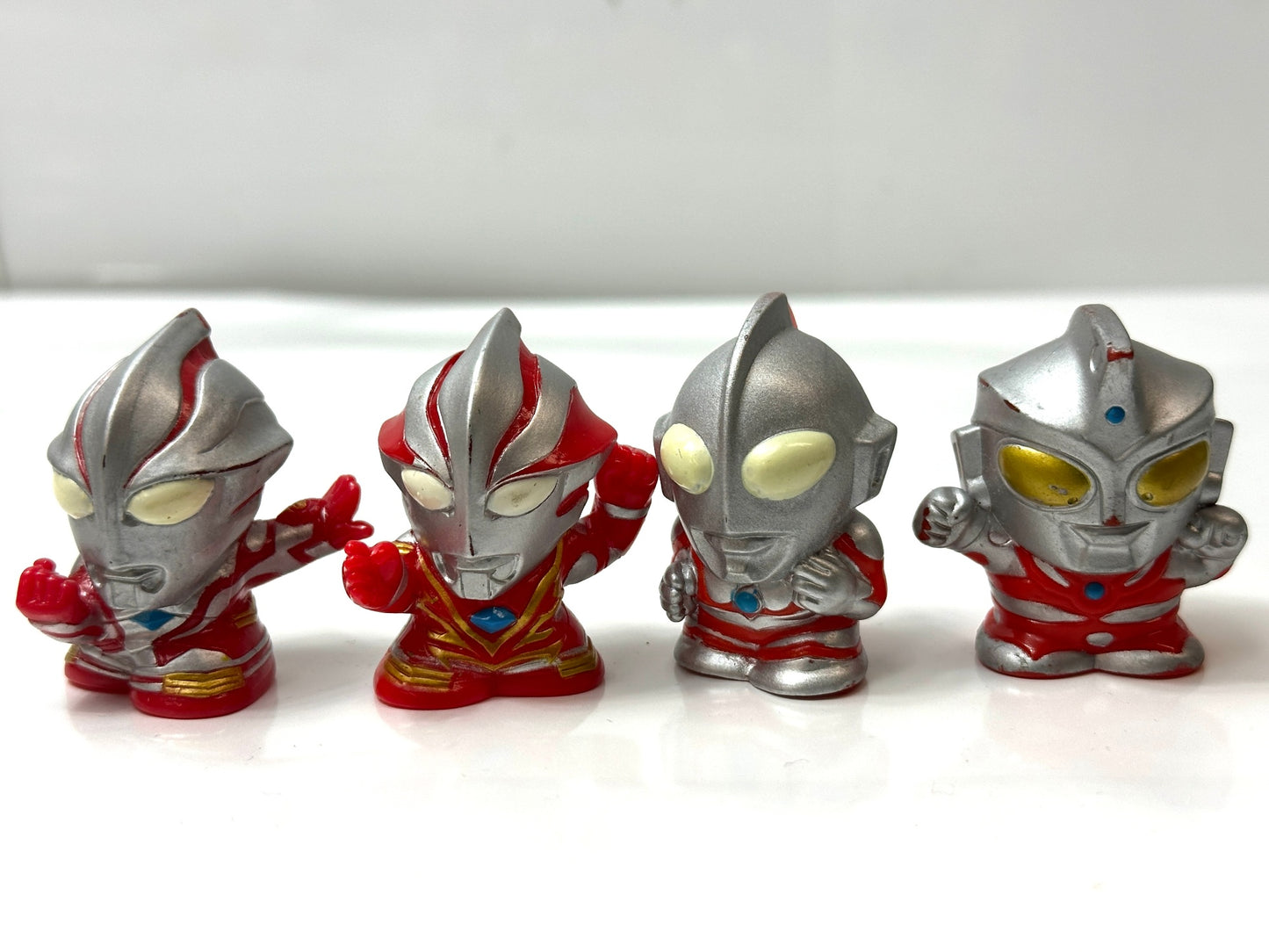 現状品 ウルトラマンシリーズ コレクターズアイテム 指人形 1 8個 まとめセット ソフビフィギュア 怪獣 メビウス ウルトラの父 セブン チャイルドバルタン カネゴン 他 1/9