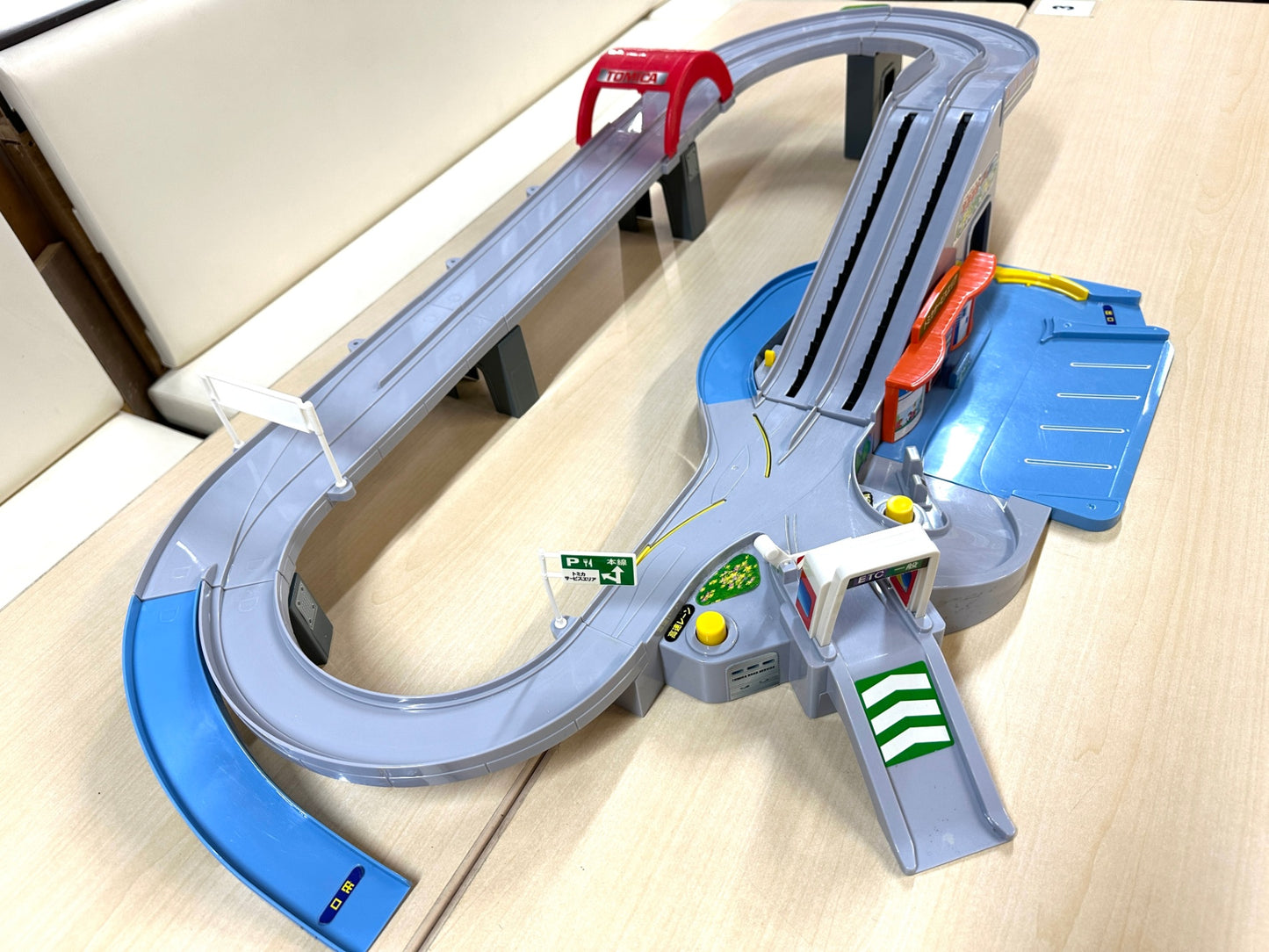 現状品トミカ 高速道路 にぎやかドライブ TOMY 9/30
