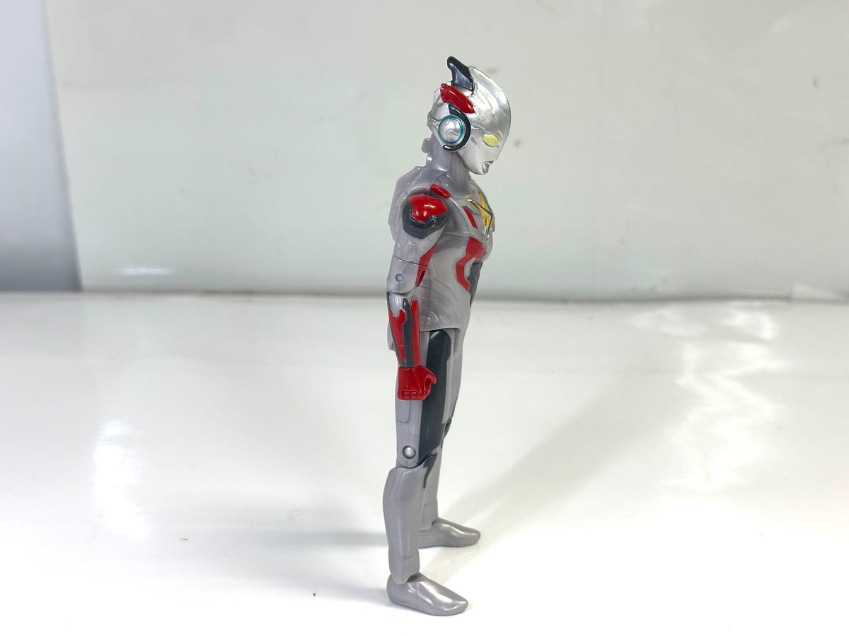 現状品 BANDAI バンダイ ウルトラアクションフィギュア ウルトラマンエックス 9/22