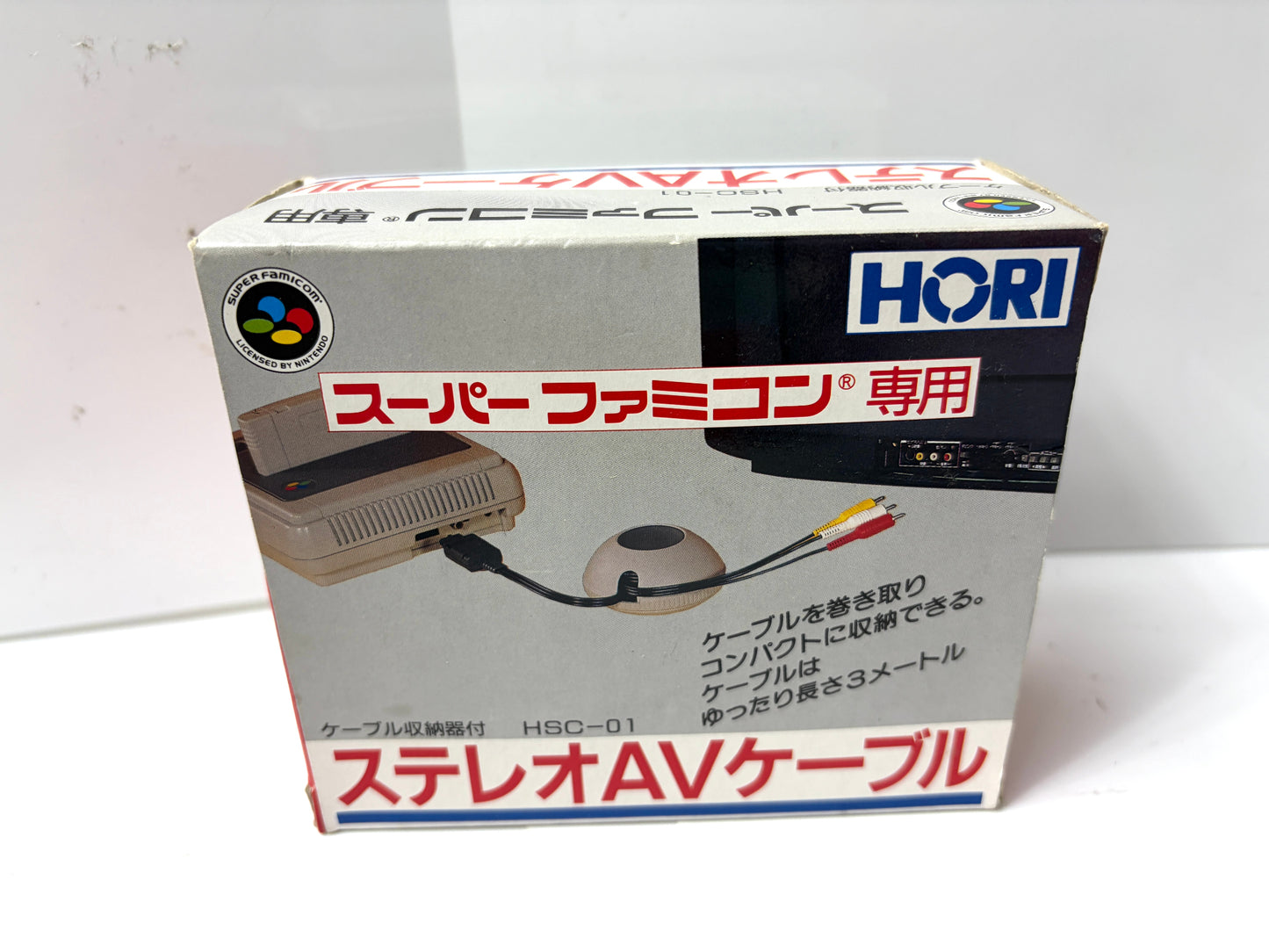 箱付き　HORI スーパーファミコン 専用 ステレオAVケーブル HSC-01 ケーブル収納付き