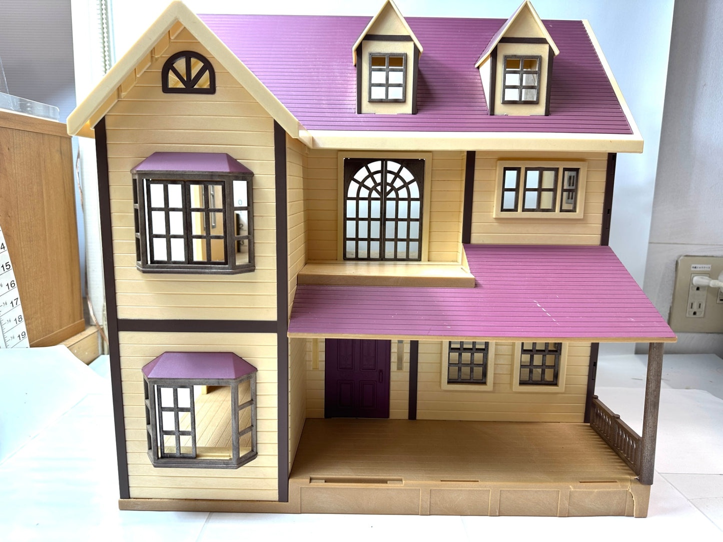 現状品 ジャンク扱い エポック社 シルバニアファミリー オークウッドマナーハウス 人形 小物 まとめセット 10/16