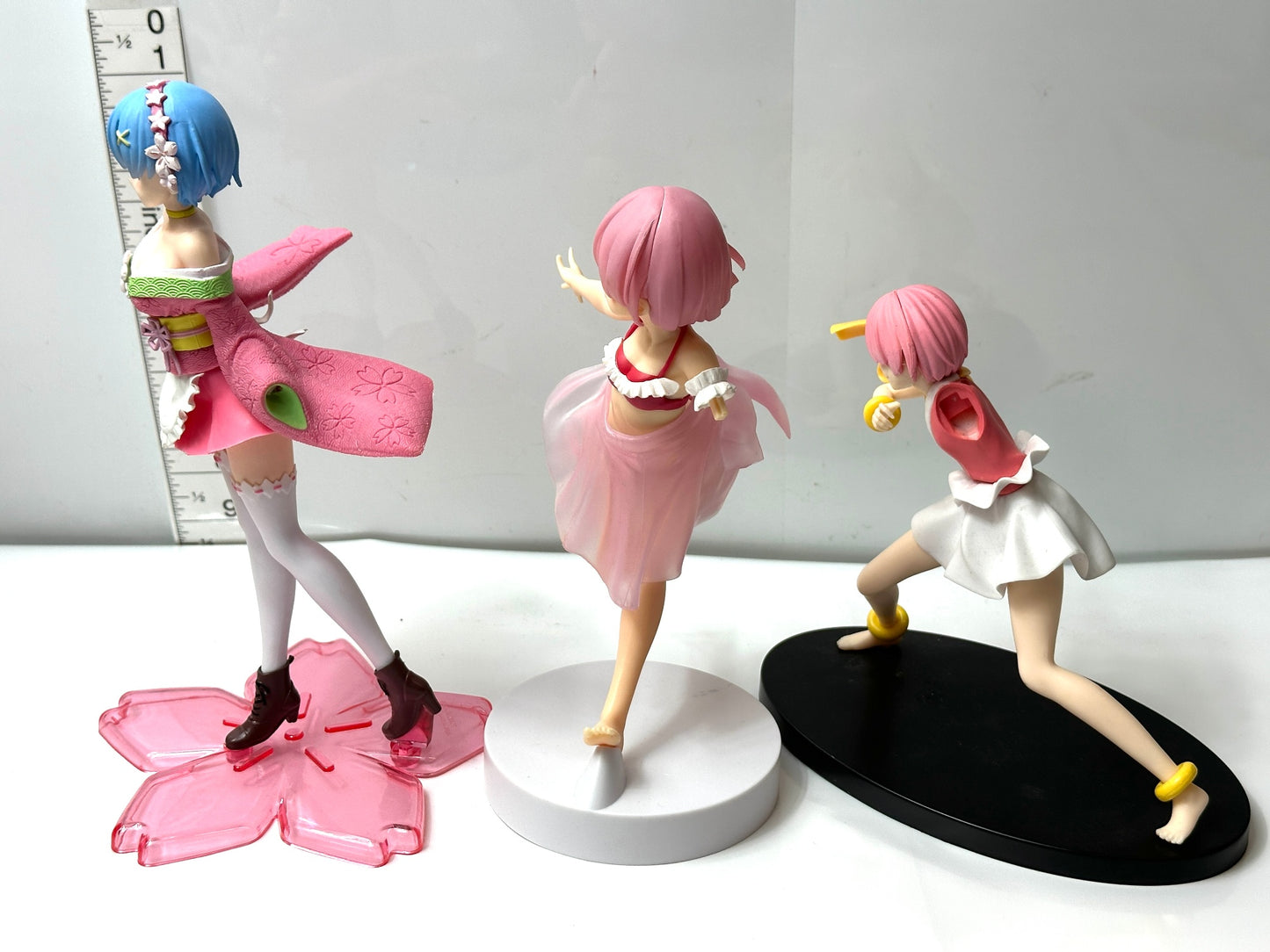 ジャンク Re:ゼロから始める異世界生活 レム ラム フィギュア オリジナル桜イメージ ver. Celestial vivi 水着 1/16