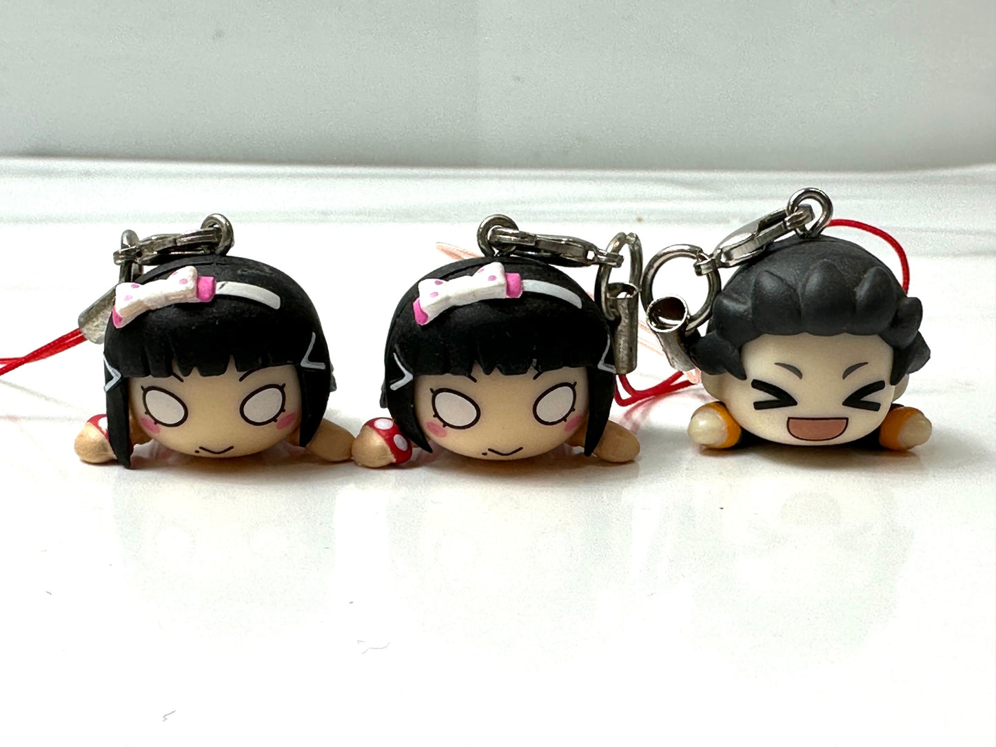 現状品 アニメキャラ寝そべりプチフィギュア ストラップ まとめセット レム ラム 黒澤ダイヤ 渡辺曜 国木田花丸 2/16