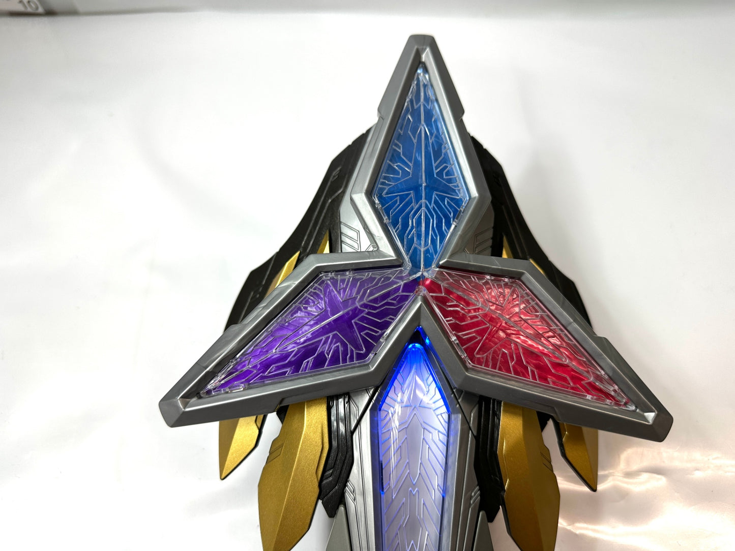 BANDAI ウルトラマントリガー DXグリッターブレード 簡易動作確認済み 4/27