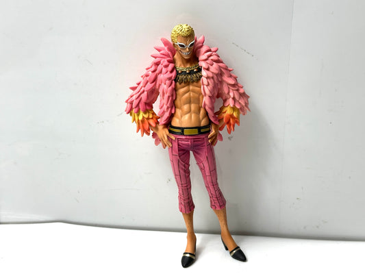 現状品 バンプレスト ワンピース DXF THE GRANDLINE MEN 15TH EDITION vol.8 ドフラミンゴ フィギュア 1/16