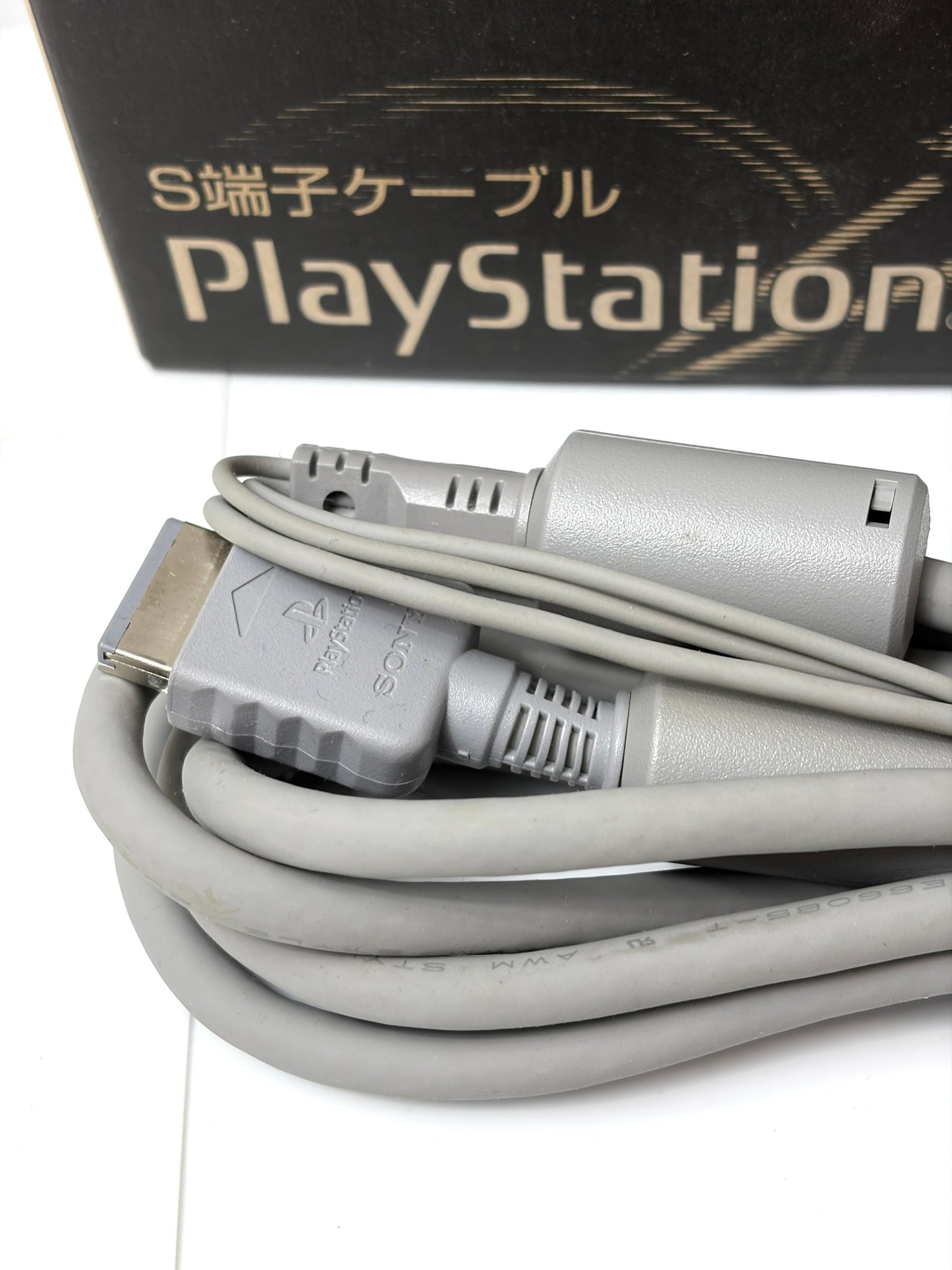 SONY 純正 PlayStation S端子ケーブル SCPH-1100 【箱付き】 PS1 PS2 PS3 対応