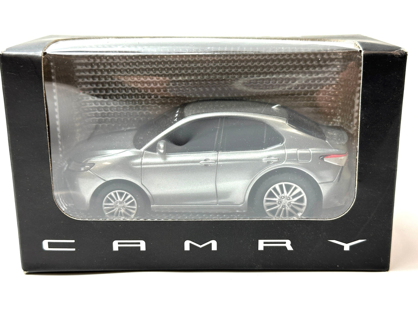 開封済み・未使用品トヨタ カムリ プルバックカー ミニカー 非売品 1/12