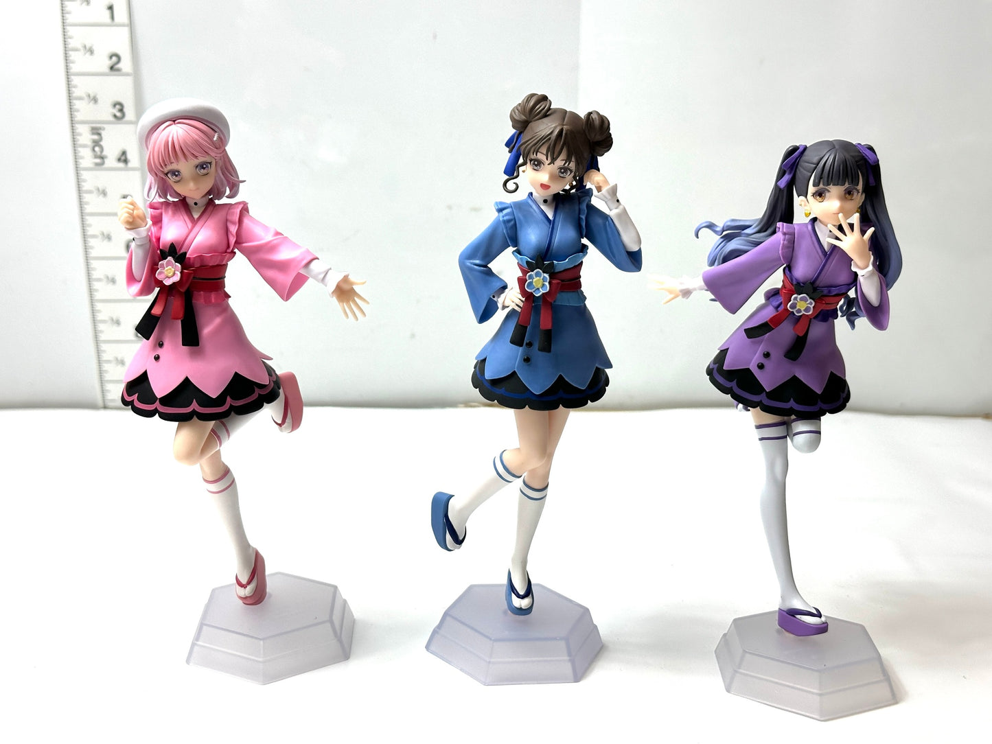 現状品  前橋ウィッチーズ Desktop×Decorate Collections 赤城ユイナ 新里アズ 上泉マイフィギュア3個セット 3/16