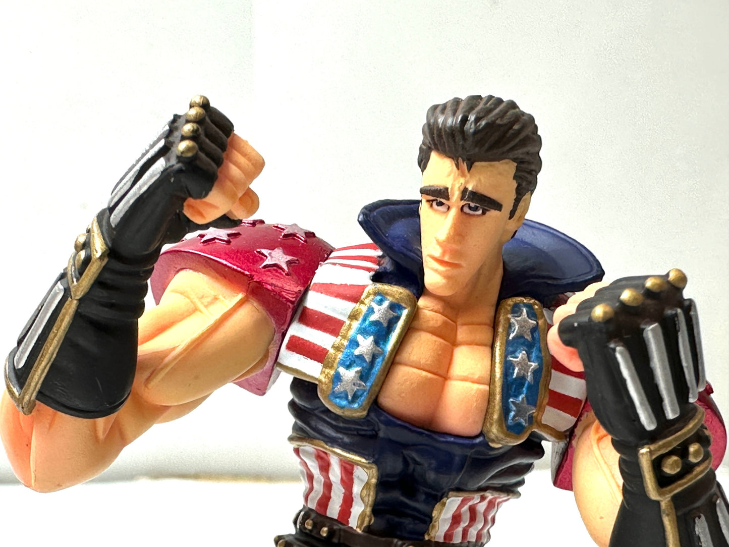現状品 北斗の拳 コレクションフィギュア 南斗紅鶴拳 ユダ &アイン 2個セット 2/11