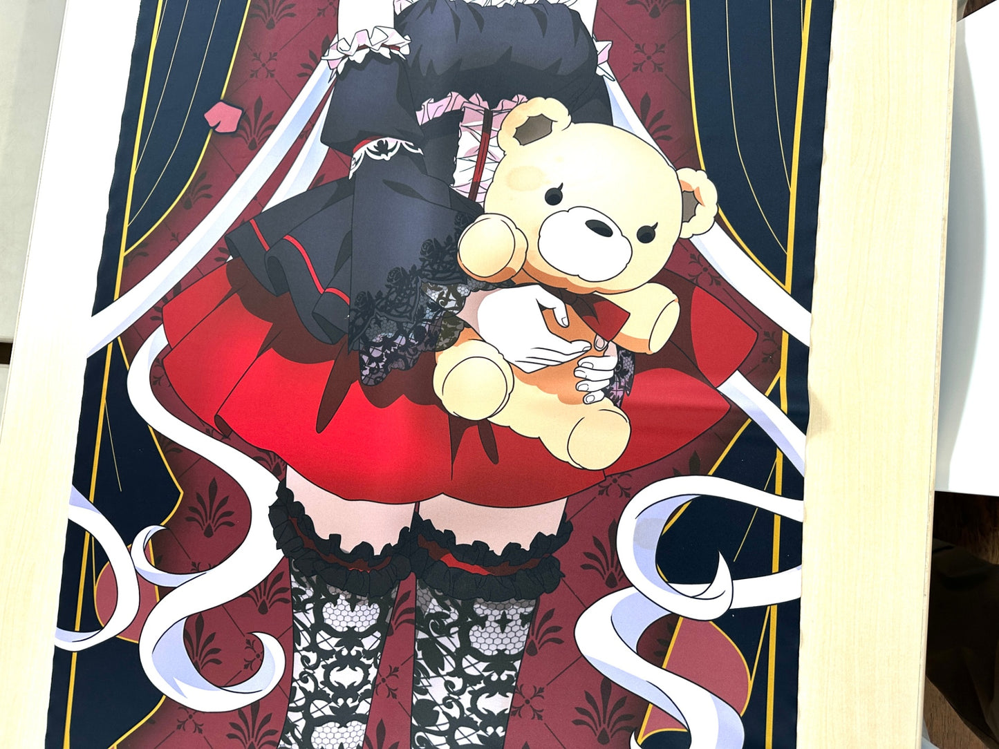 現状品 戦姫絶唱シンフォギアXV ドン・キホーテ 雪音クリス 描き下ろし等身大タペストリー ゴシックドレスver. 6/8