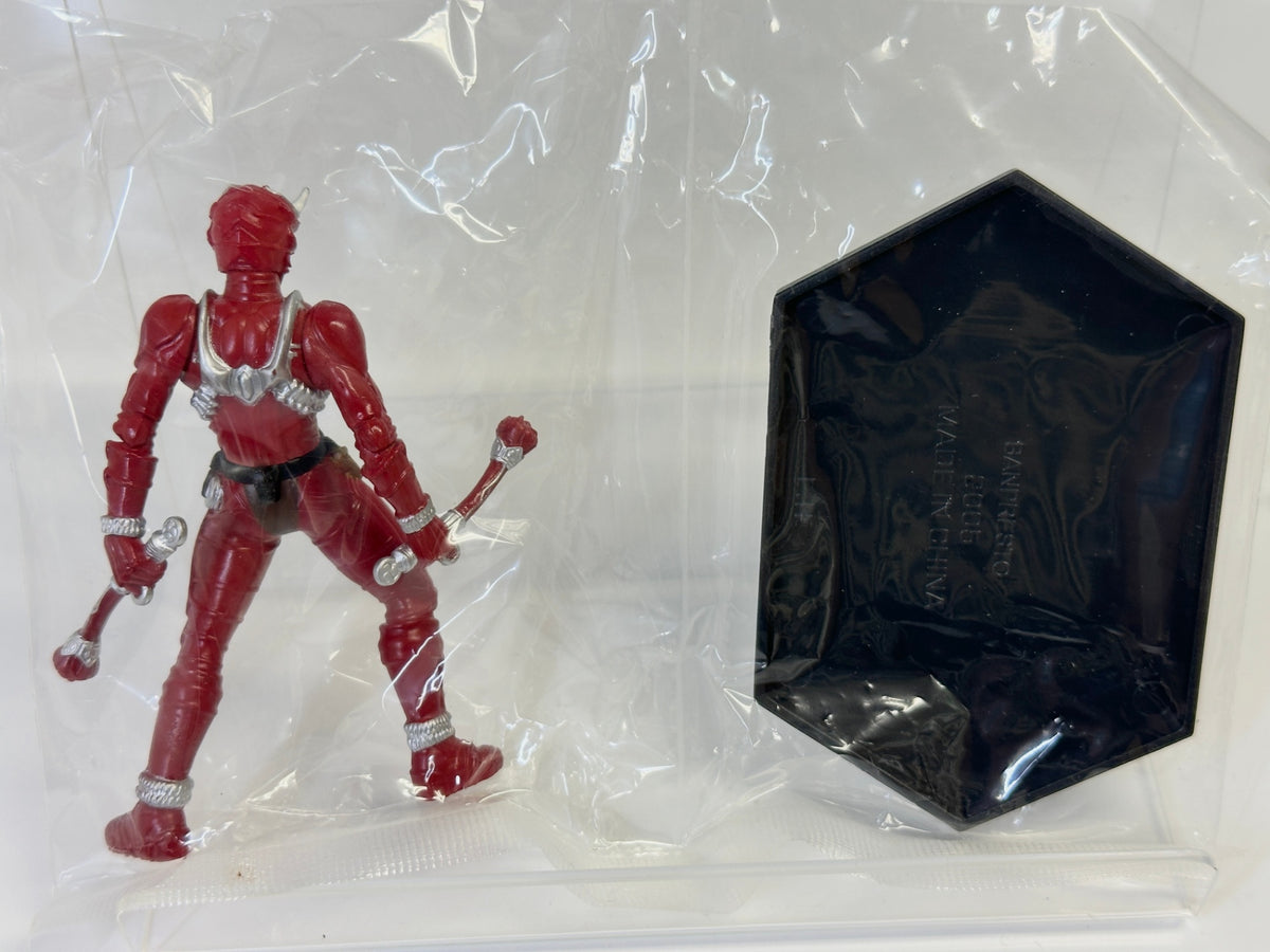 内装未開封品 バンプレスト 仮面ライダーシリーズ モーションフィギュア 2個セット 仮面ライダー響鬼紅  仮面ライダーストロンガー 10/9