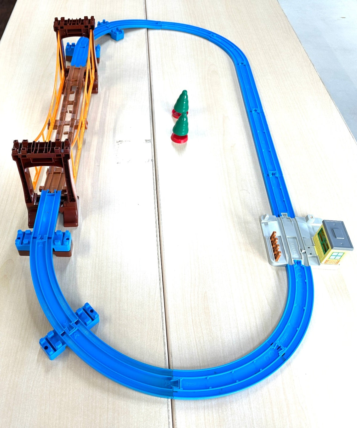 現状品 タカラトミー プラレール きかんしゃトーマス ぐらぐらつり橋セット 旧型 8/25