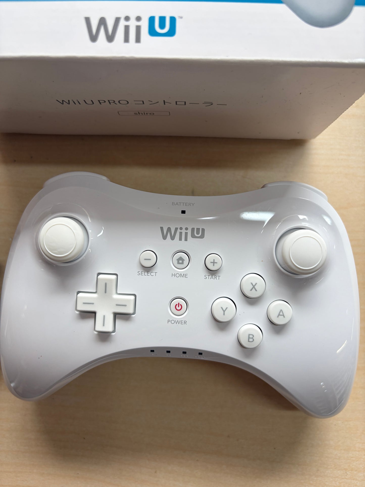 Wii U PRO コントローラー (shiro)