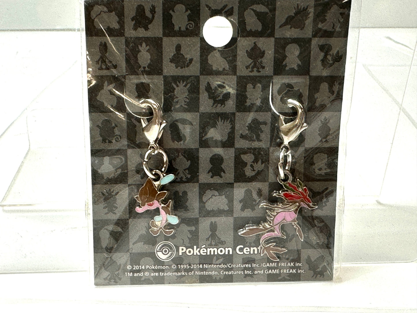 ポケモンセンター メタルチャーム 3個セット 786 カプ・テテフ 679 680 681 ヒトツキ&ニダンギル&ギルガルド 690 691 クズモー＆ドラミドロ 8/28