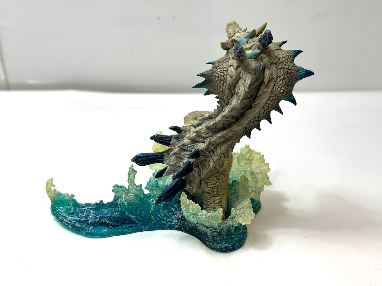 ジャンク 尻尾欠品 バンプレスト DXF スタチューモデル モンスターハンター ラギアクルス亜種 フィギュア 1/9