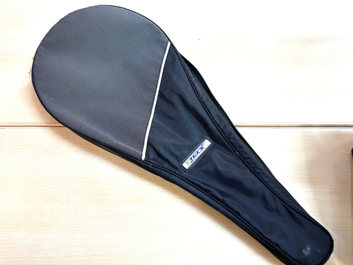 現状品 MIZUNO ミズノ Xyst ジスト TG Gummetal 軟式用 テニス ラケット ソフトテニス 収納ケース付き 12/23