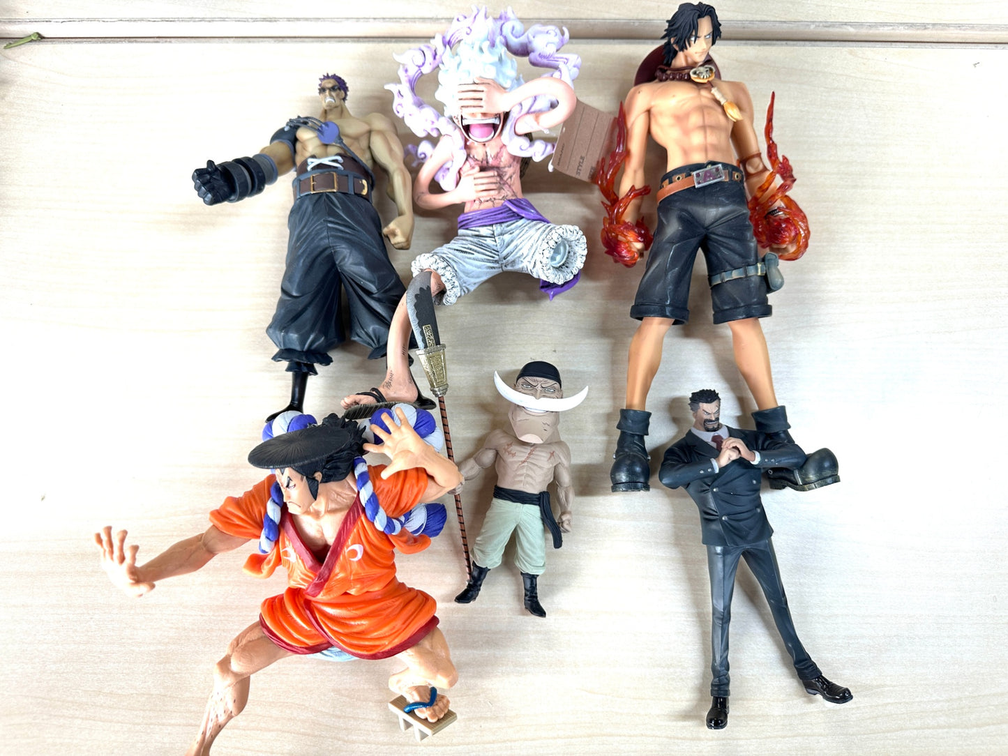 ジャンク ONE PIECE ワンピース フィギュア 大量まとめセット エース 光月おでん ハンコック シャンクス トラファルガー 他 5/7
