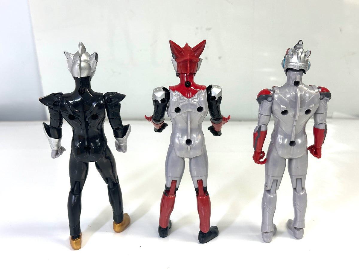 現状品 ウルトラアクションフィギュア 3体セット ウルトラマンR/B ウルトラマンロッソ フレイム ウルトラマンエックス 9/22