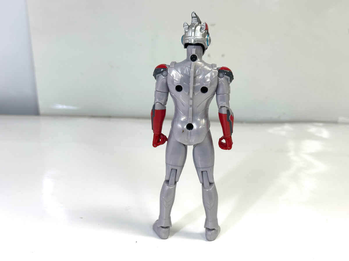 現状品 BANDAI バンダイ ウルトラアクションフィギュア ウルトラマンエックス 9/22