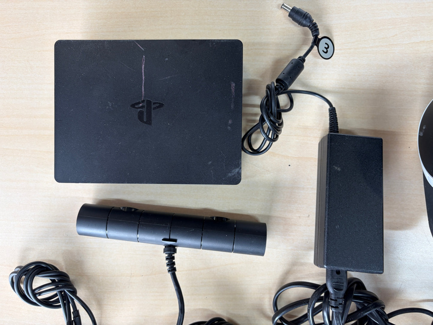 PlayStation VR PlayStation Camera同梱版 (CUHJ-16001) 【メーカー生産終了】