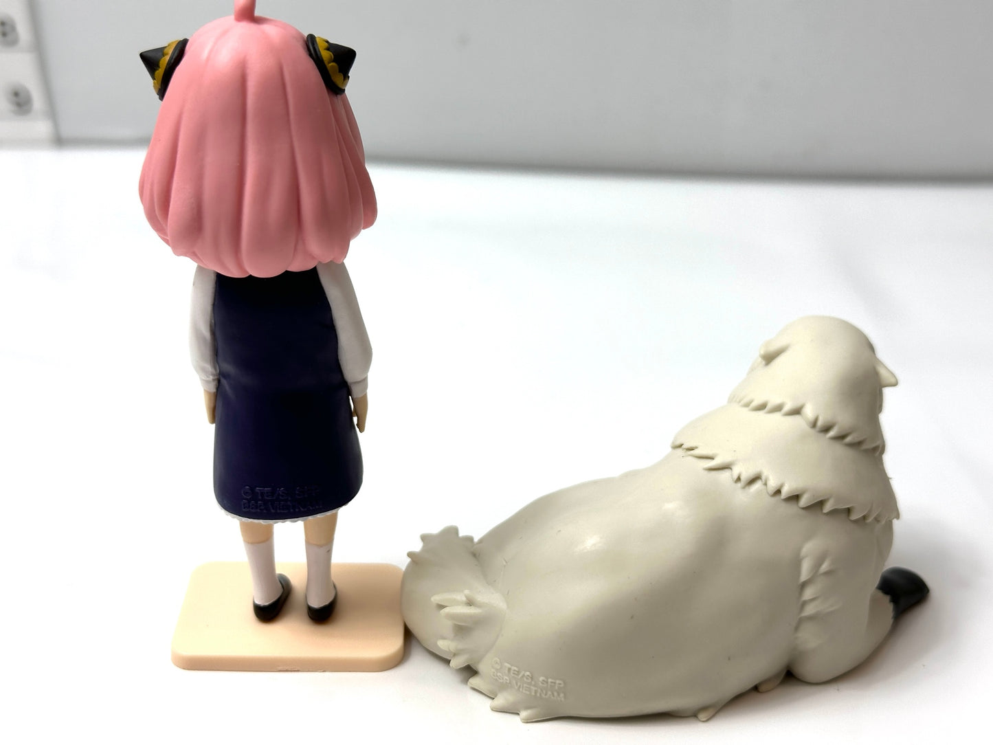 SPY×FAMILY スパイ・ファミリー アーニャ・フォージャー フィギュアセット ペンギン パジャマ 家族写真 ちょこのせフィギュア ボンド・フォージャー 1/16