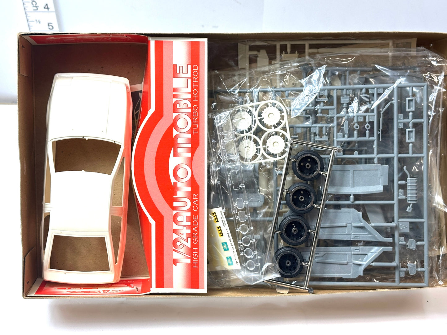 未組立品 フジミ 1/24 新エアダムチューニング スプリンタートレノGT APEX プラモデル 3/3