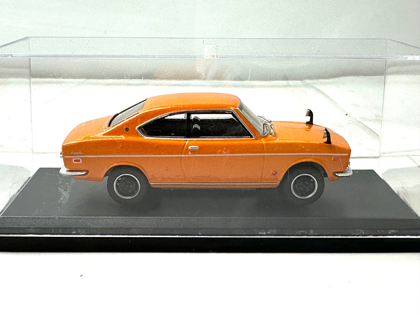 国産名車コレクション1/43 マツダ カペラ 1970 ミニカー 12/8
