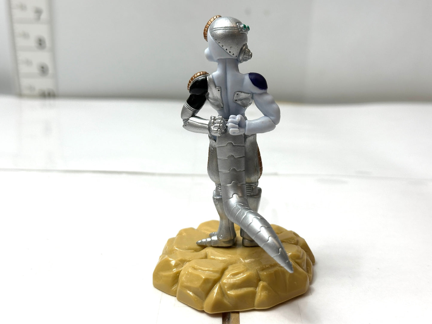 現状品 HGドラゴンボールZ 恐怖の帝王！フリーザスペシャル? メカフリーザ フィギュア 12/30