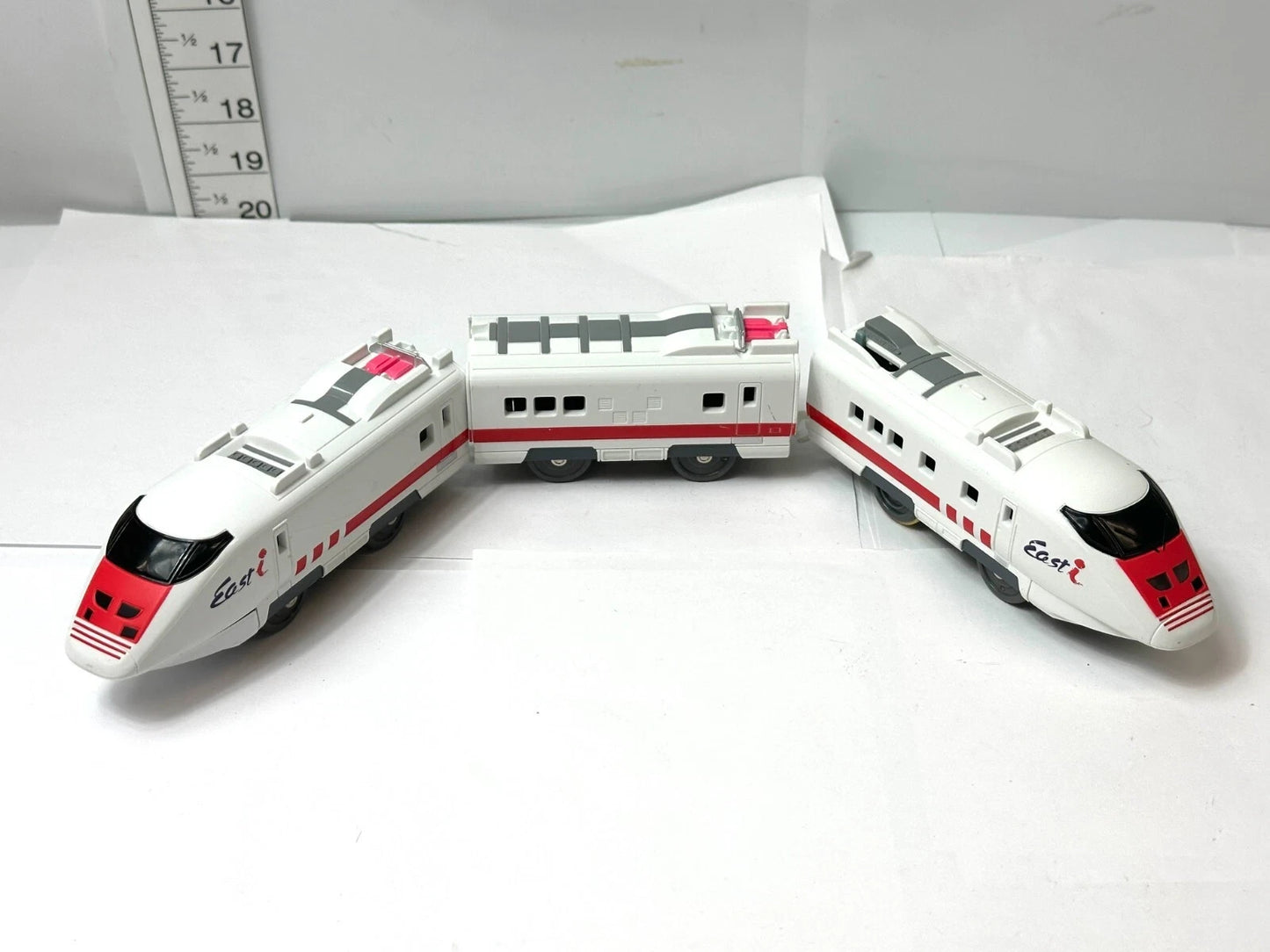 廃盤品 タカラトミー プラレール S-09 E926形 East i イーストアイ ライト点灯仕様 4/1