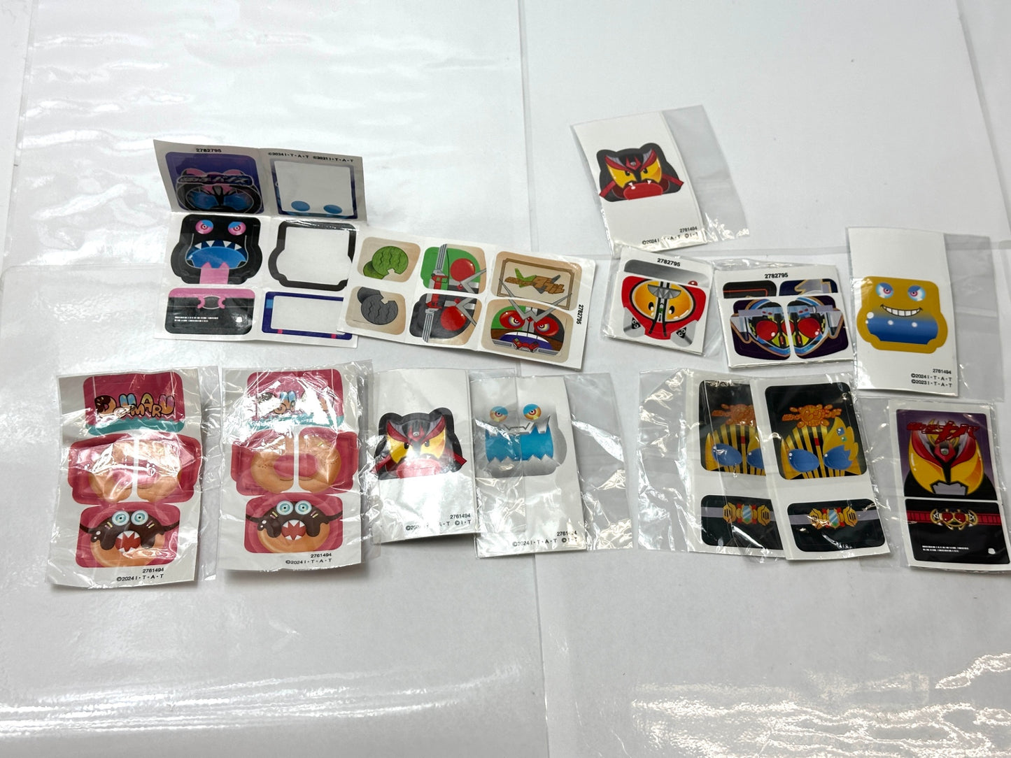 未開封・中古・混在 仮面ライダー ガヴ ゴチゾウ 16個セット ケーキングゴチゾウ ポッピングミ クウガ グルキャン ブレイズ 他 GP バンダイ 9/12