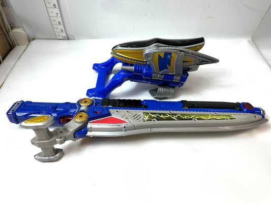 BANDAI 獣電戦隊キョウリュウジャー 変身ガントレット ガブリチェンジャー 直列獣電剣 ザンダーサンダー 簡易動作確認済み 4/27