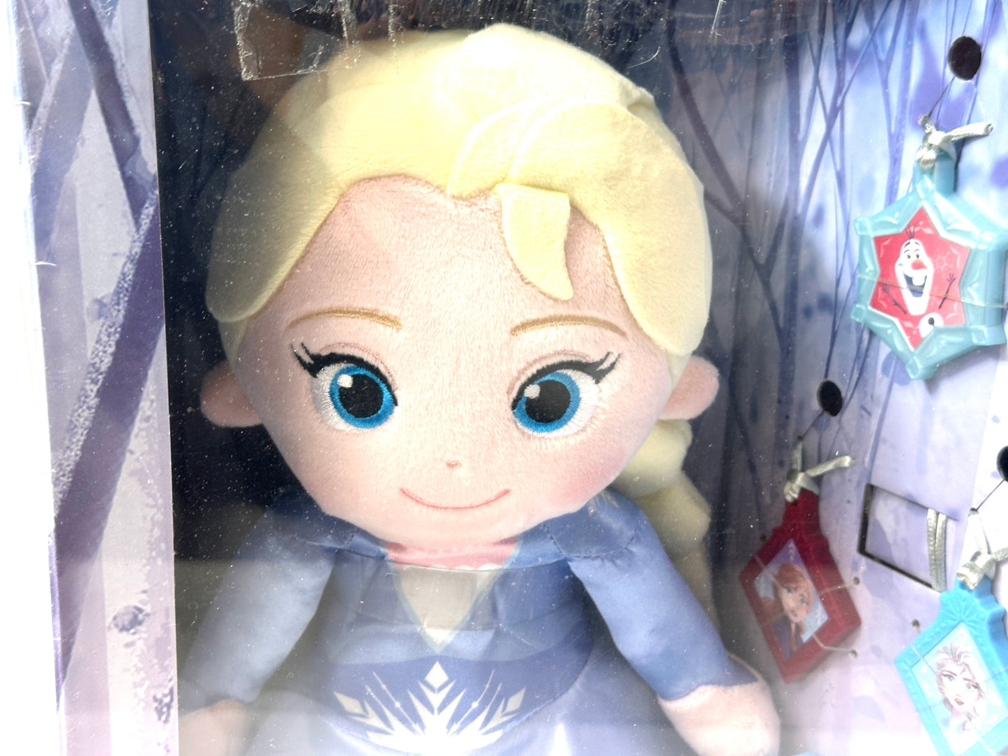 タカラトミーアーツ ディズニーキャラクター ぬいぐるみ うたって♪おしゃべり!! 魔法のペンダント アナと雪の女王2 エルサ TAKARA TOMY 4/9