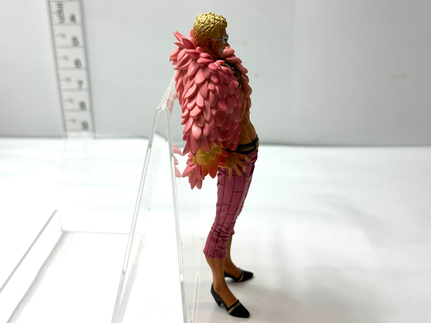 現状品 バンプレスト ワンピース DXF THE GRANDLINE MEN 15TH EDITION vol.8 ドフラミンゴ フィギュア 1/16