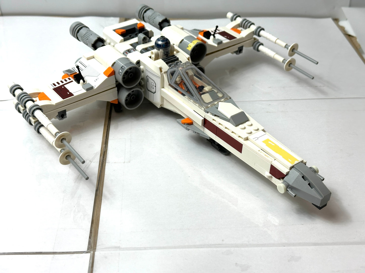 現状品 LEGO レゴ 75301 スター・ウォーズ ルーク・スカイウォーカー Xウィング・ファイター レイア姫 R2-D2 ジャン・ドドンナ将軍 12/10