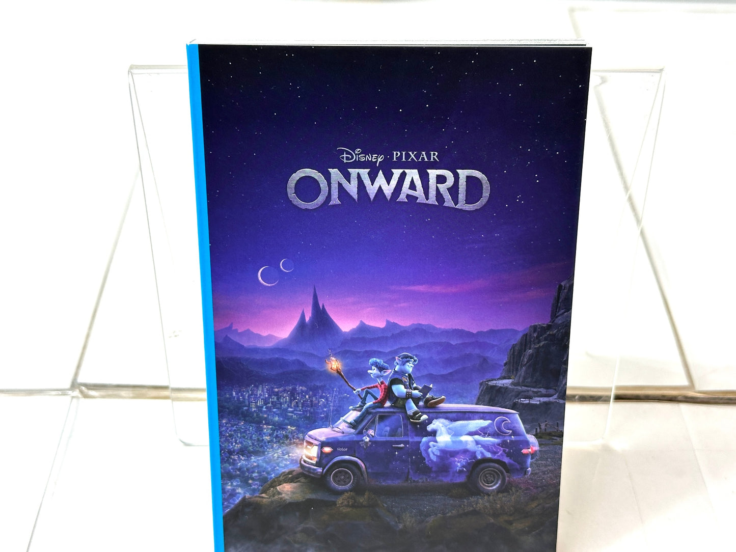 Happyくじ PIXAR ピクサー ポストカードブック 3種セット モンスターズ・インク(未開封) カールじいさんの空飛ぶ家 2分の1の魔法 ONWARD 12/15