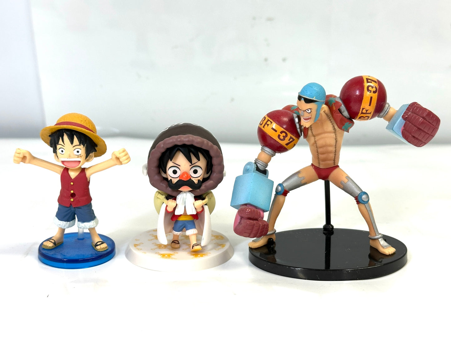 現状品 ワンピースフィギュア まとめセット Half Age Characters カードスタンドフィギュア WCF ルフィ チョッパー フランキー しらほし ハンコック 5/21