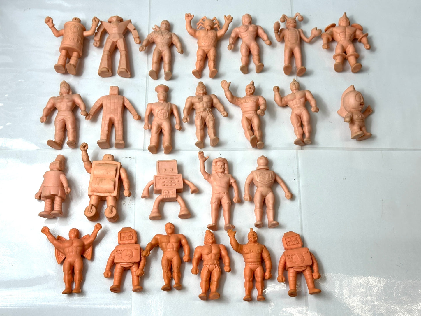 現状品 丸越 キン肉マン デカ消し キン消し 25個セット ミートくん ウルフマン ザ・ニンジャ スプレー魔人 銅ベルマン 他 10/24