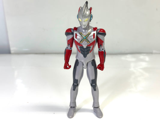 現状品 BANDAI バンダイ ウルトラアクションフィギュア ウルトラマンエックス 9/22